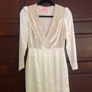 Free People Dress. Never worn. Ivory/cream.